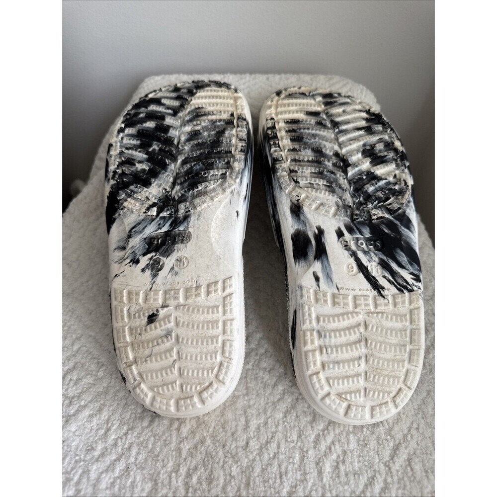 Crocs Classic Marbled Slide Sandals Clog Tie Dye White Black Sz 11 Women's - Picture 4 of 6